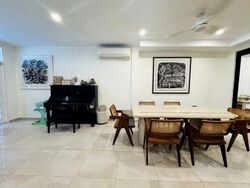 Mangis Road (D15), Terrace #561483021